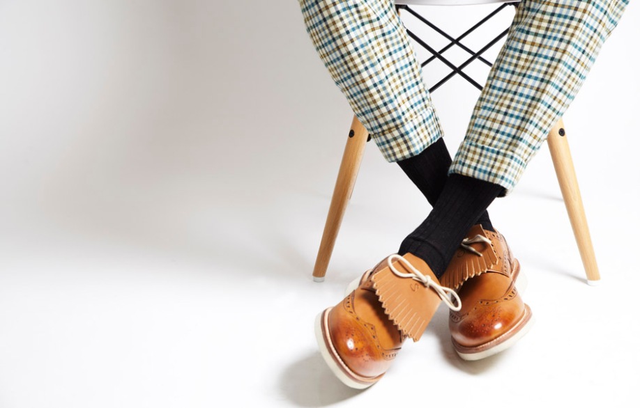Oliver Sweeney Kilties in tan.
