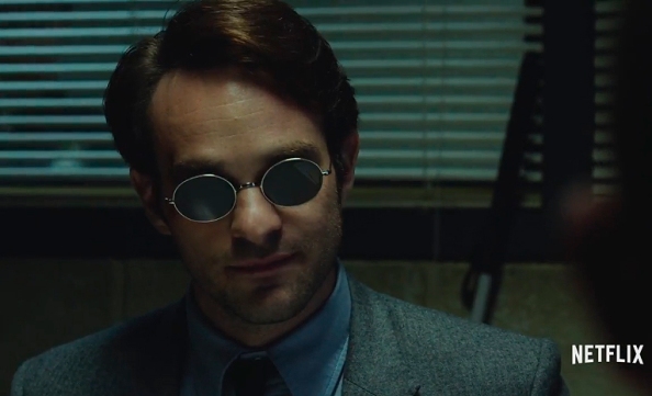 Matt Murdock dresses in solid tone shirts simply because pattern mixing would be a tad troublesome and a potential hit and miss for a blind person.